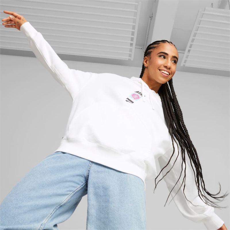 Puma | Women's Downtown Graphic Hoodie - White