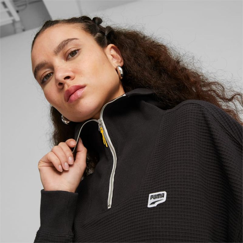 Puma | Women's DOWNTOWN Half-Zip Sweatshirt - Black