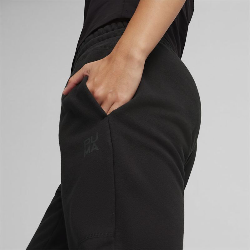 Puma | Women's INFUSE Relaxed Sweatpants - Black