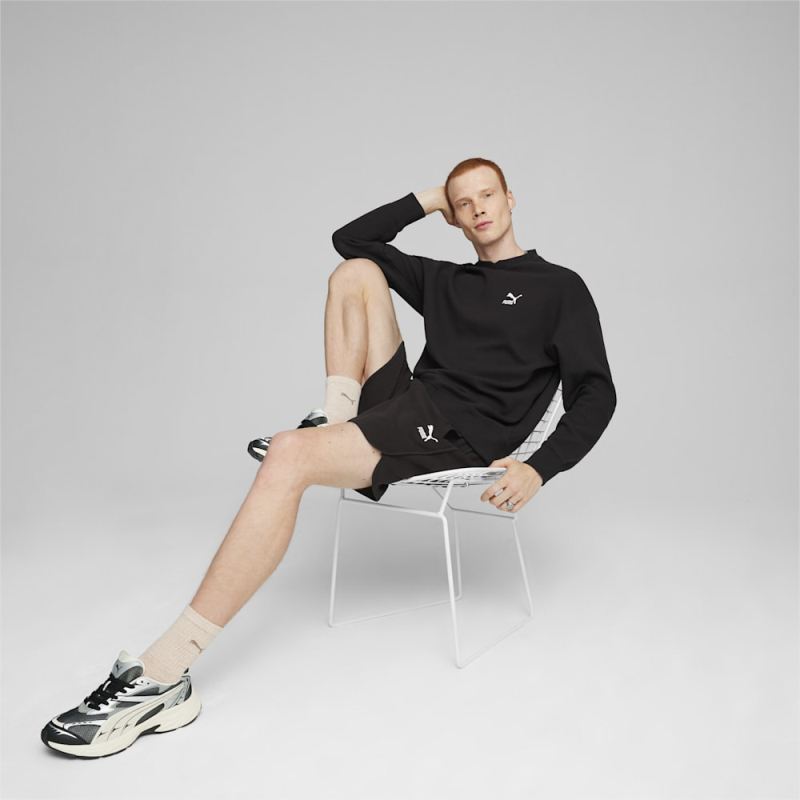 Puma | Men's CLASSICS Waffle Sweatshirt - Black