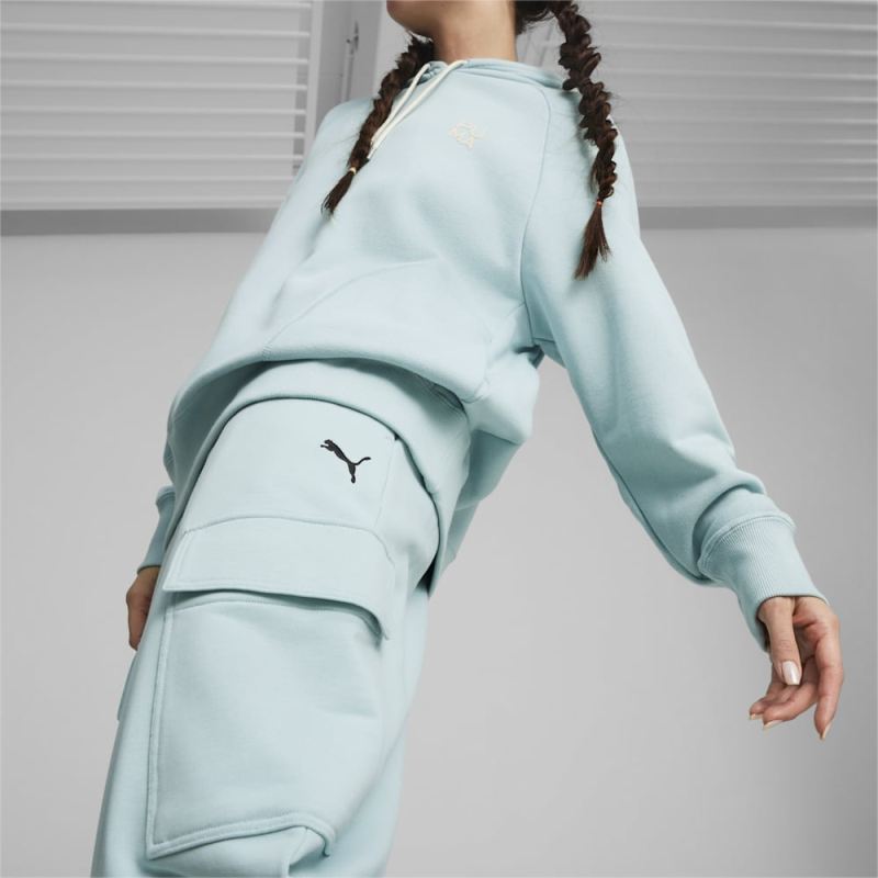 Puma | Women's DARE TO Relaxed Sweatpants - Turquoise Surf