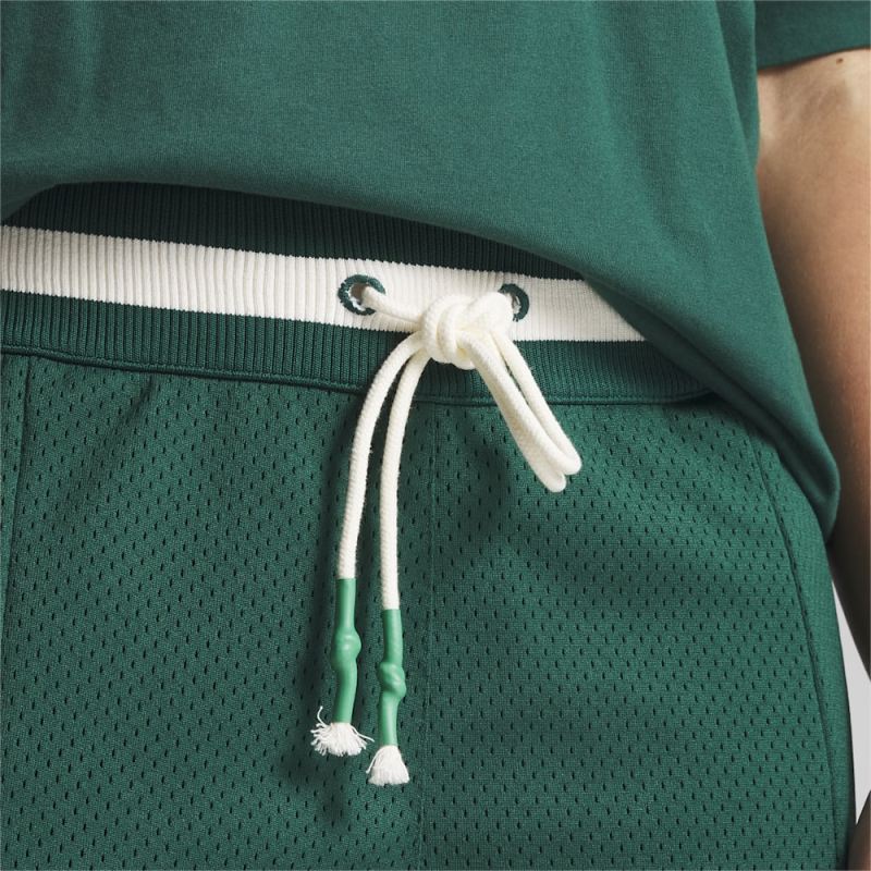 Puma | Women's x TROPHY HUNTING Basketball Shorts - Malachite