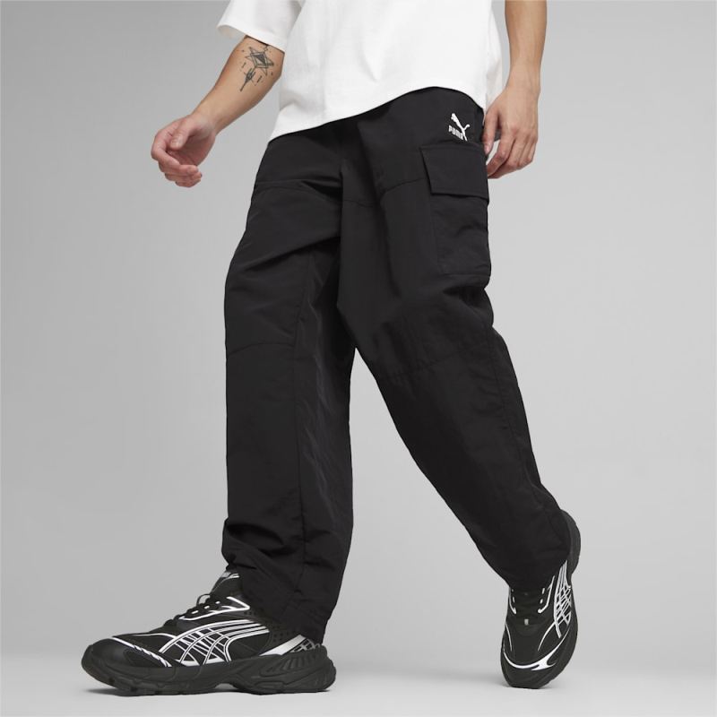 Puma | Men's CLASSICS Cargo Pants - Black