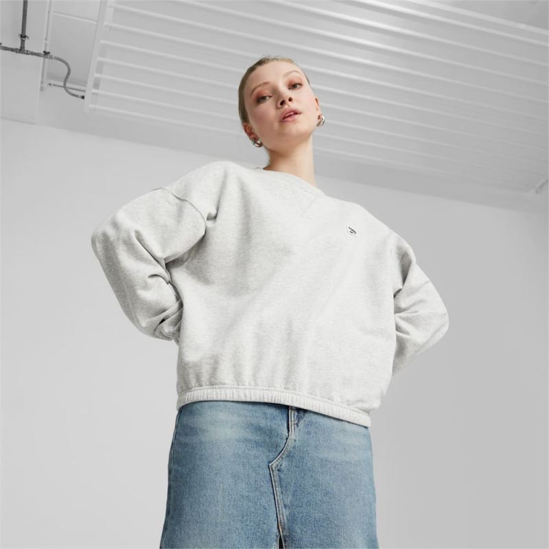 Puma | Women's DOWNTOWN Oversized Sweatshirt - Light Gray Heather