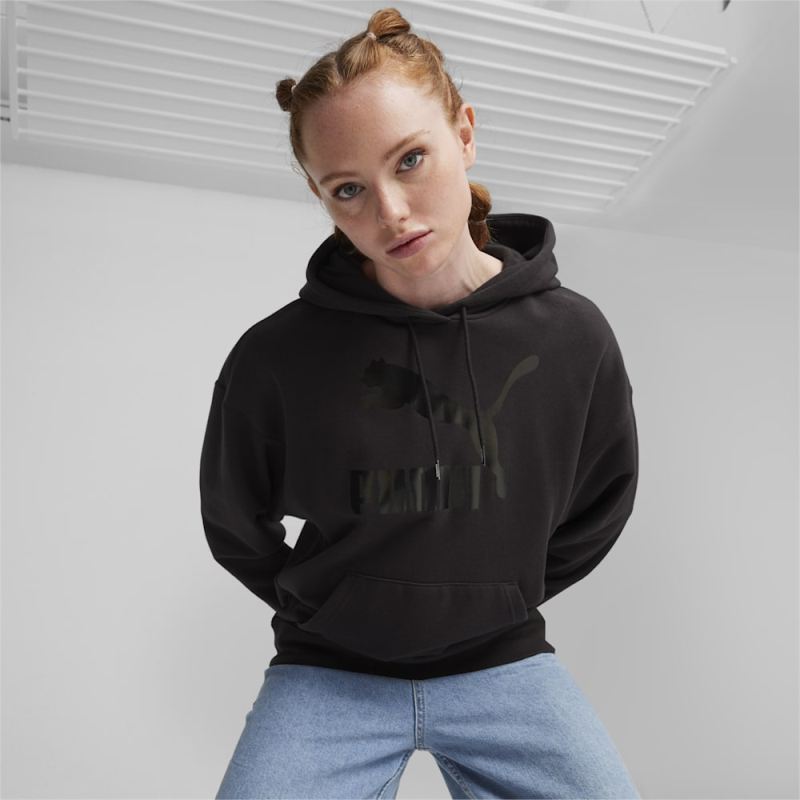 Puma | Women's CLASSICS Shiny Logo Hoodie - Black - Click Image to Close