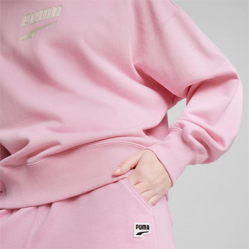 Puma | Women's DOWNTOWN Oversized Crew - Pink Lilac