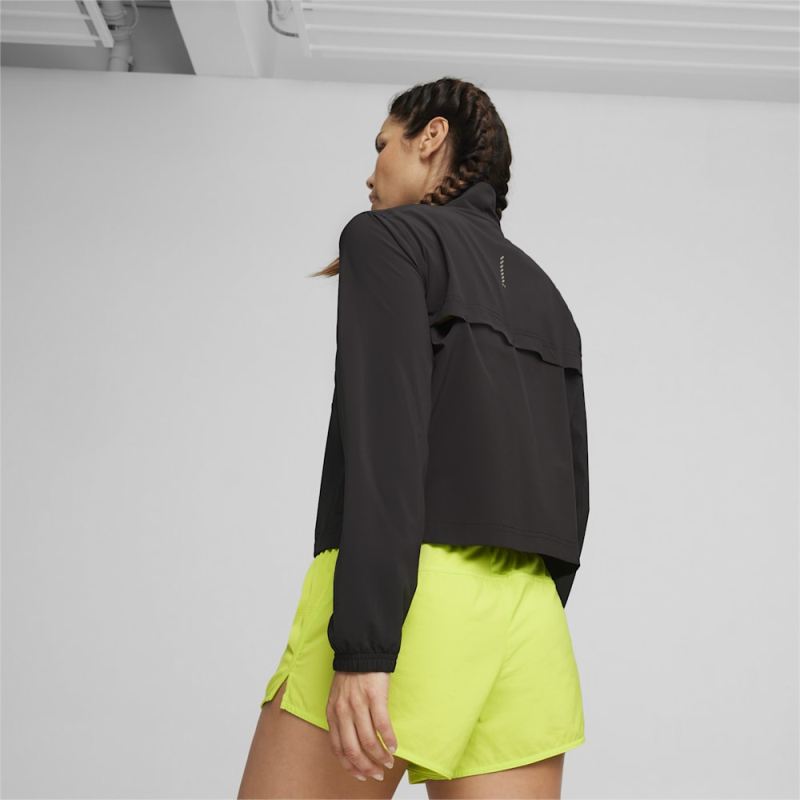 Puma | Women's RUN EVOLVE Woven Jacket - Black