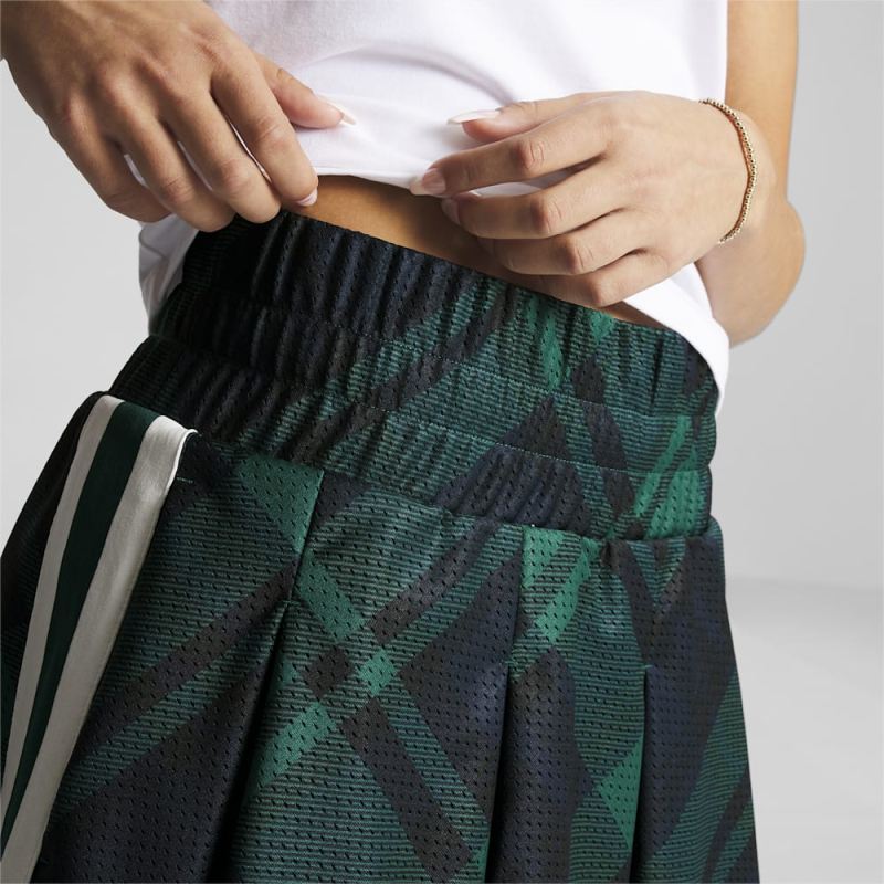 Puma | Women's x TROPHY HUNTING Basketball Skirt - Malachite-AOP