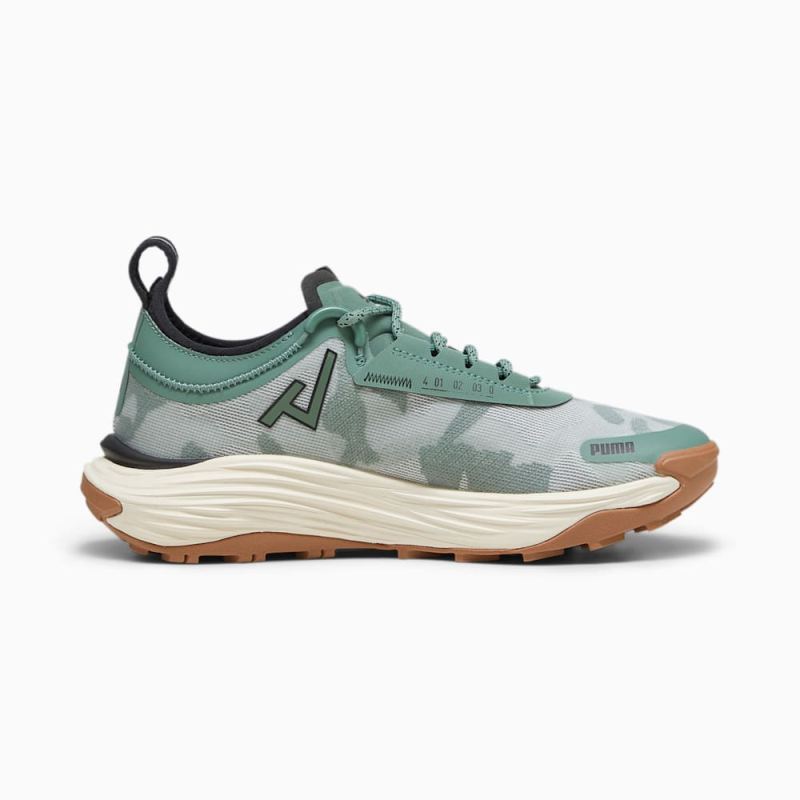 Puma | Women's SEASONS Voyage NITRO 3 Running Shoes - Eucalyptus-Alpine Snow-Black