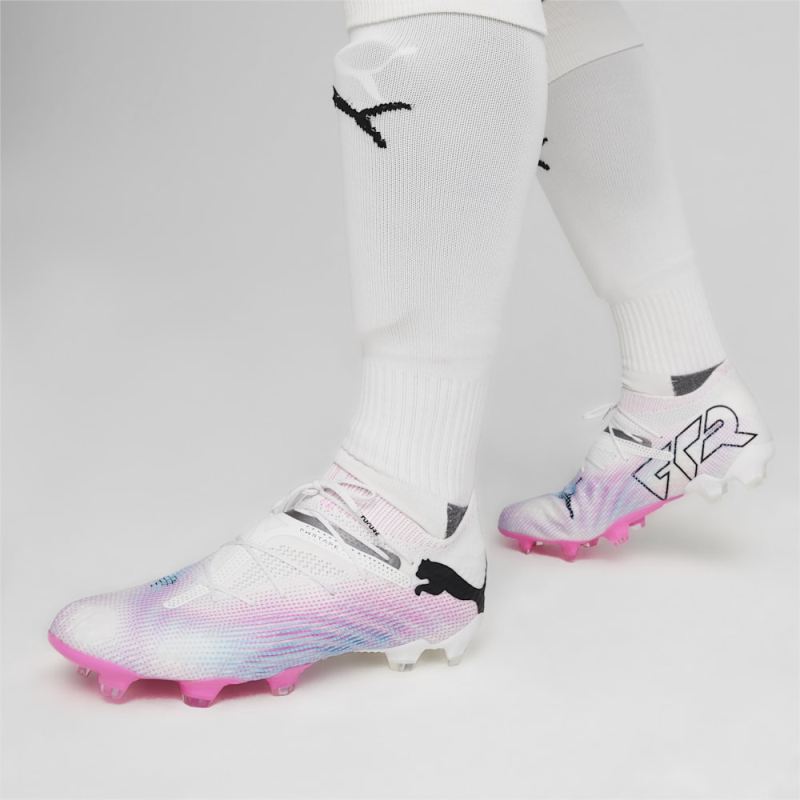 Puma | Men's FUTURE 7 ULTIMATE FG/AG Soccer Cleats - White-Black-Poison Pink