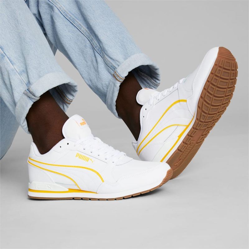 Puma | Men's ST Runner v3 Bold Sneaker - White-Tangerine