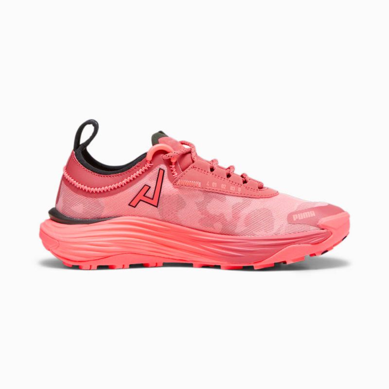 Puma | Women's SEASONS Voyage NITRO 3 GORE-TEX Trail Running Shoes - Astro Red-Fire Orchid-Black