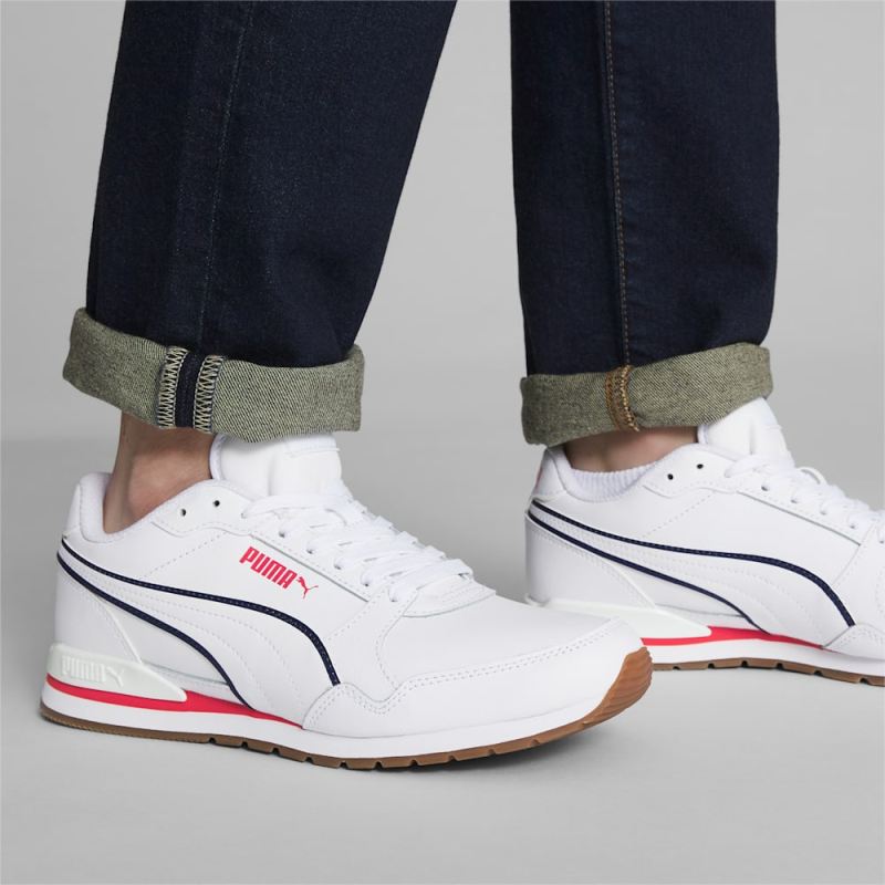 Puma | Men's ST Runner v3 Bold Sneaker - White-Peacoat