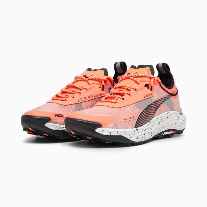 Puma | Men's SEASONS Voyage NITRO 3 Running Shoes - Neon Sun-Black