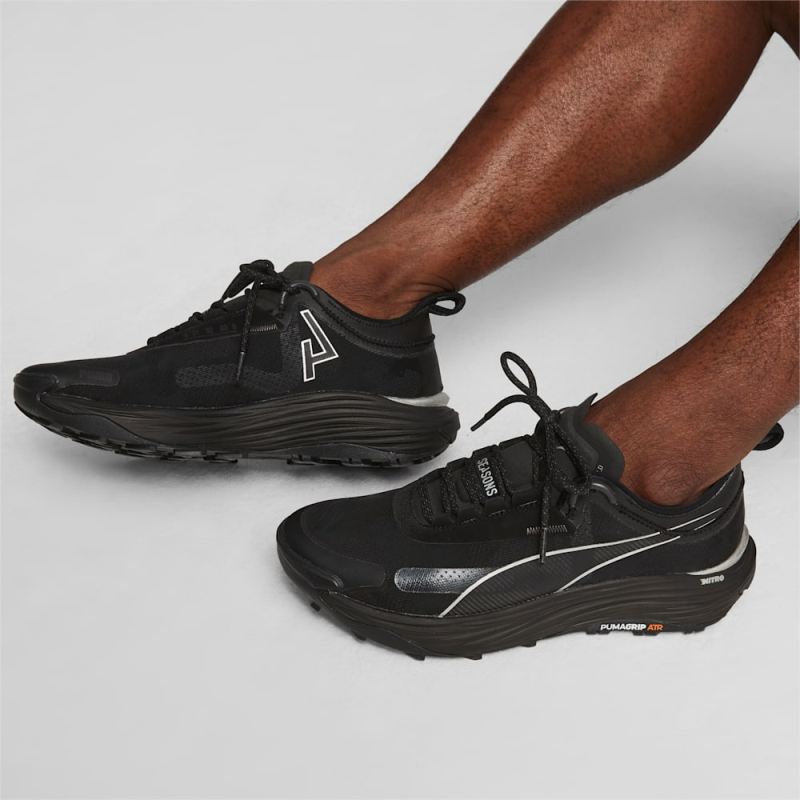 Puma | Men's SEASONS Voyage NITRO 3 Running Shoes - Black-Dark Coal