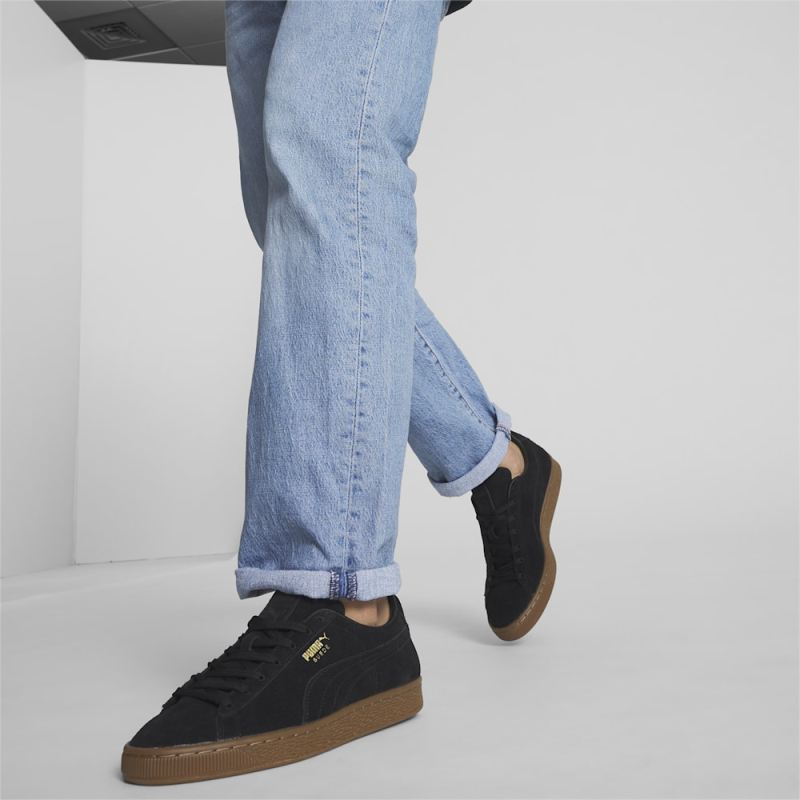 Puma | Men's Suede Gum Sneakers - Black-Gum